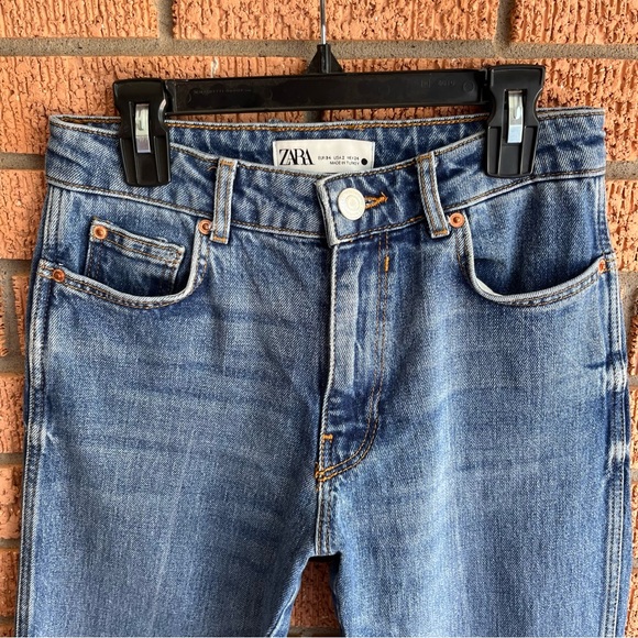 Zara The Ness Cropped Jeans - Picture 2 of 5